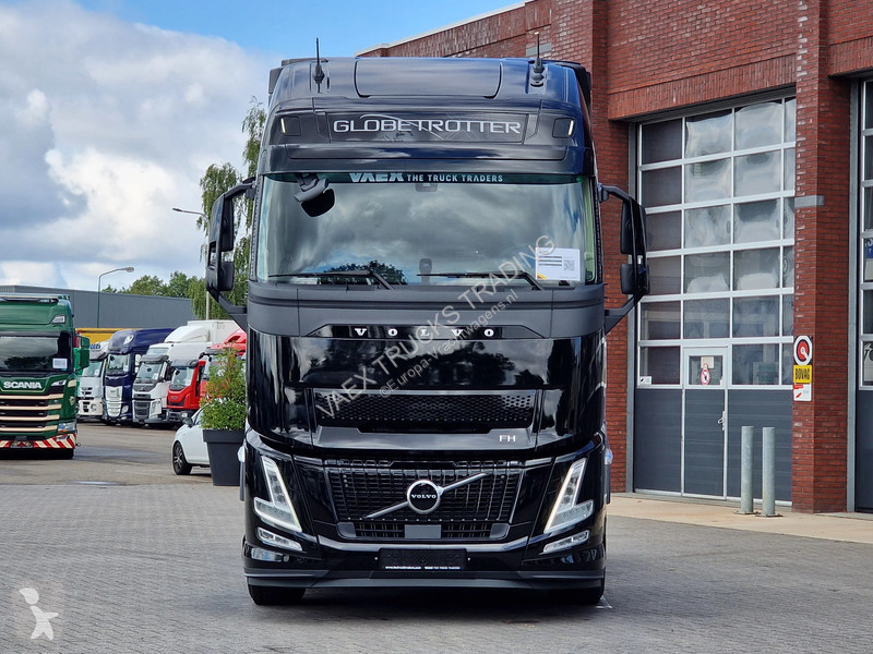 Traktor Volvo 13540 Aero Globetrotter XL 4x2 -...