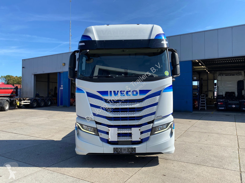 جرار Iveco 480 / 2x Tank / Intarder / Euro 6D