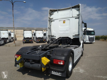 Влекач DAF XG 430 FT 4X2