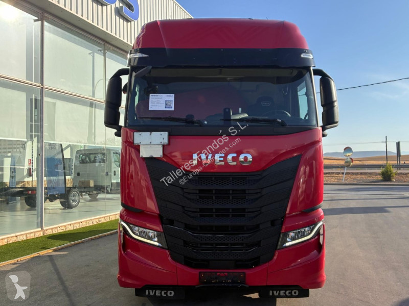 Traktor Iveco  460 AUTOMATICO CON INTARDER