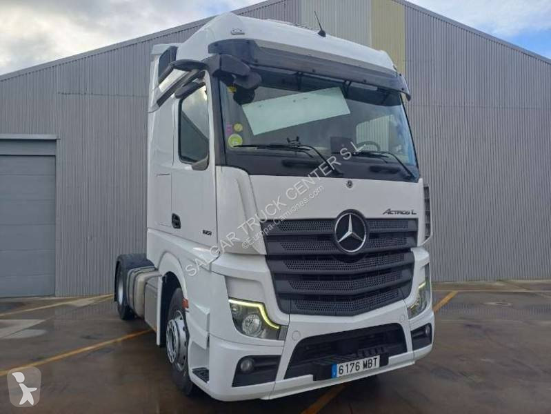 جرار Mercedes