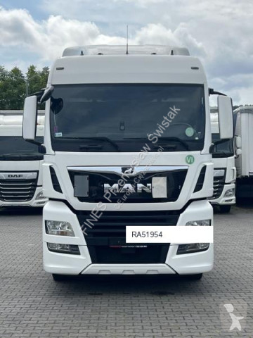 جرار MAN TGX 18.460