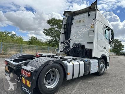 Tracteur Volvo 500