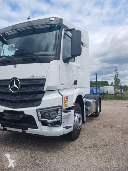 جرار Mercedes