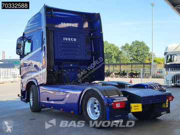 Tracteur Iveco