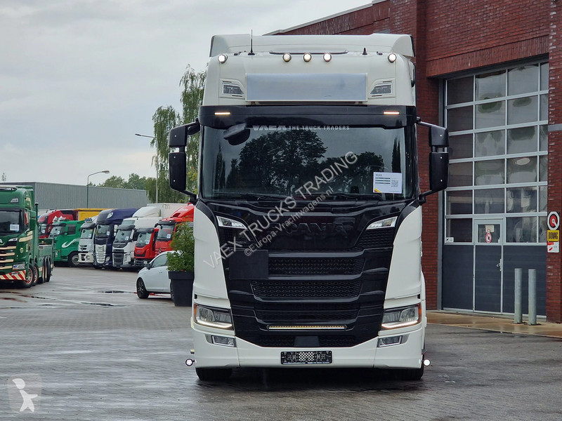 Cap tractor Scania R590 V8 NGS Highline 6x2 -...