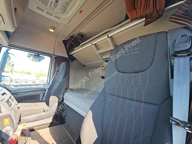 Tracteur DAF XF  FT 4X2