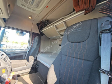 جرار DAF 480 XF FT 4X2