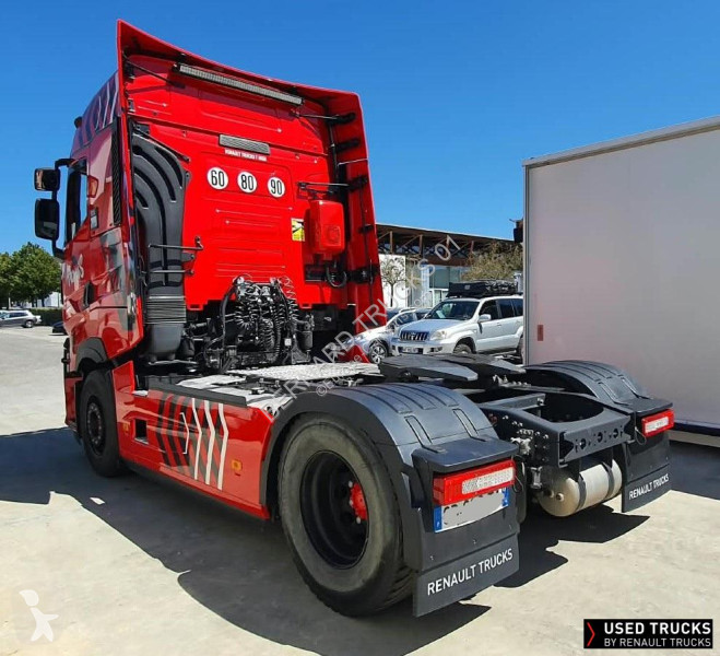 جرار Renault