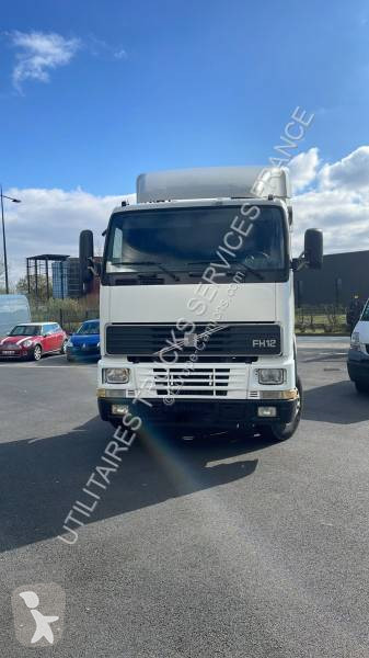 Cabeza tractora Volvo