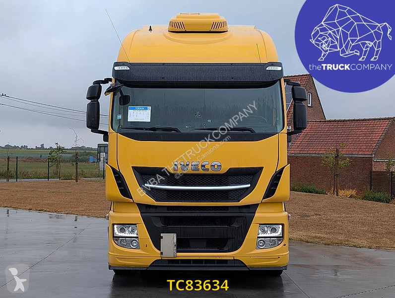 Trekker Iveco 440 S46