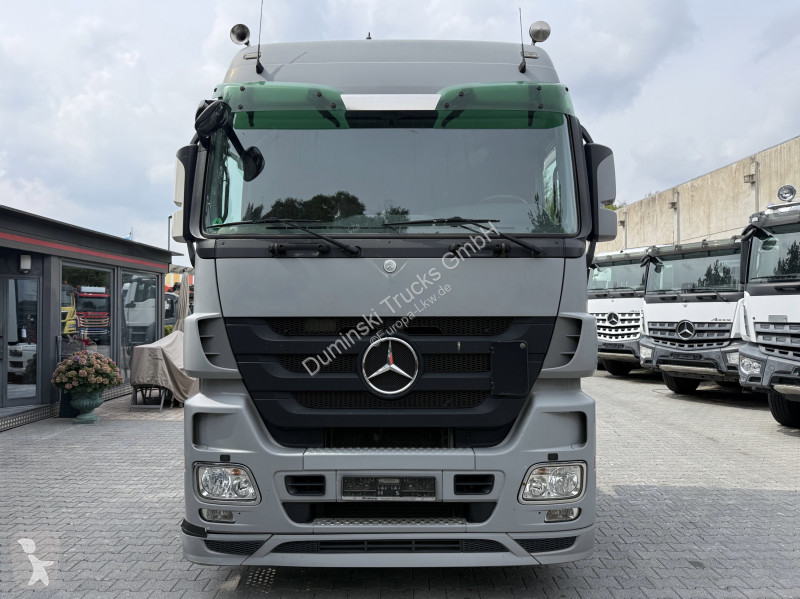 Tracteur Mercedes MP3 1846 LS Megaspace