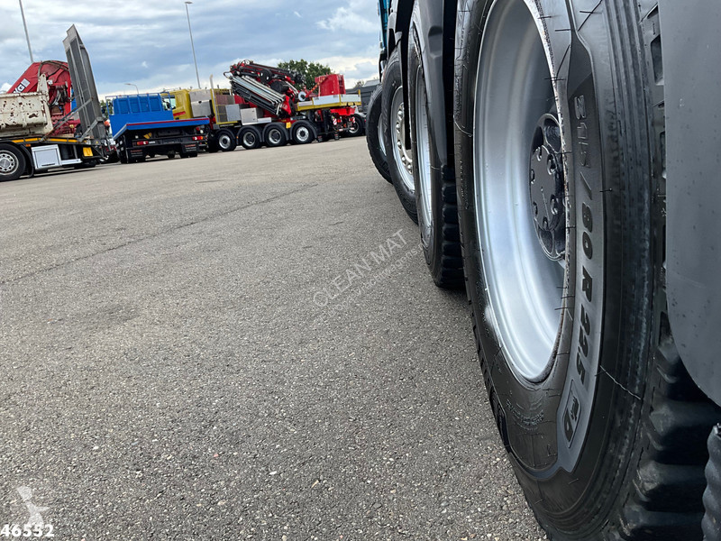 Cabeza tractora Volvo 520 8x4 Euro 5...