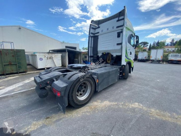Cabeza tractora Iveco