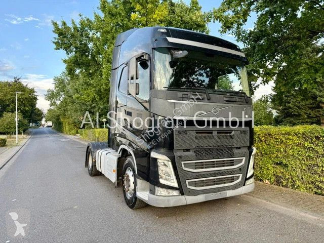 Trekker Volvo 500 Globetrotter / 2 x Tank / Euro6