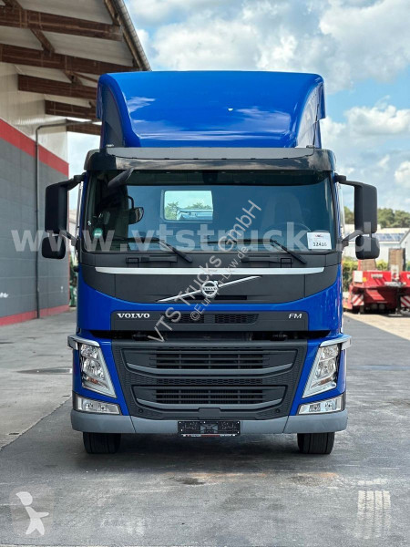 Cabeza tractora Volvo 380 4x2 BL Navi / LED /...