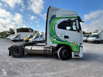 Cabeza tractora Iveco
