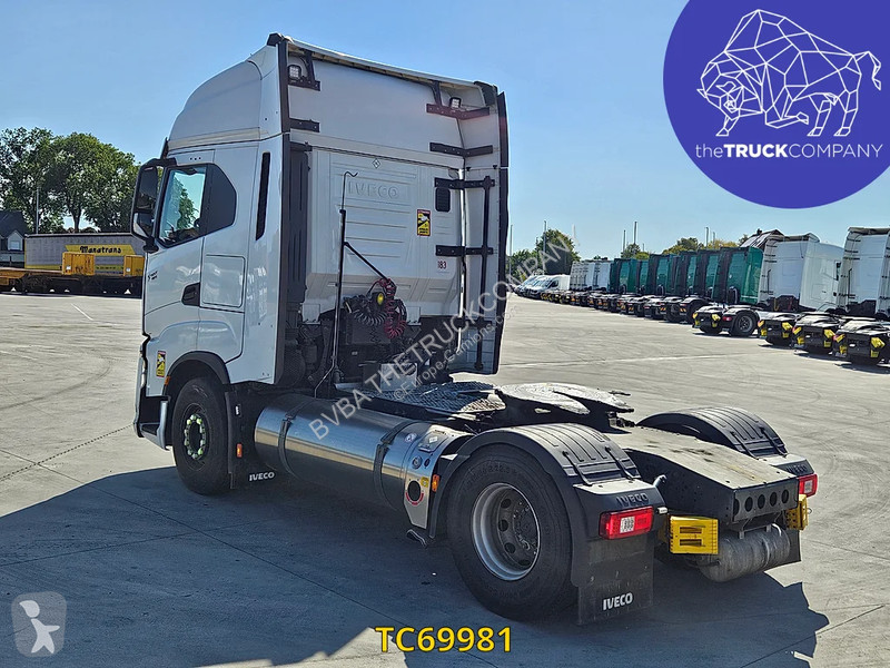 Trekker Iveco S-Way 460