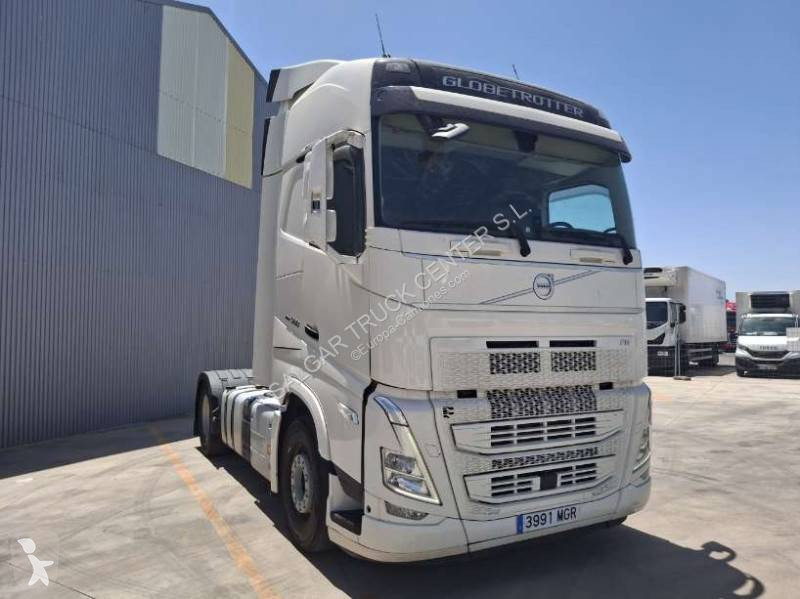 Cabeza tractora Volvo