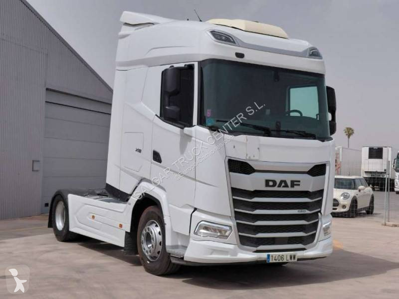 Cabeza tractora DAF