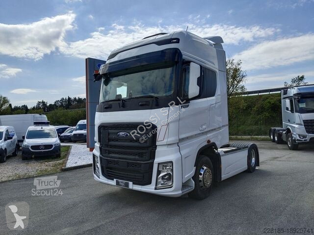 Tratores Ford  Tractor - F-MAX 2020 Comfort...