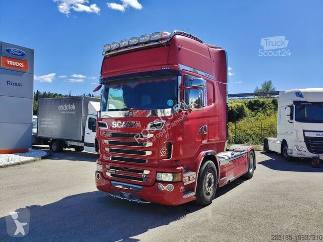 Tratores Scania - 560