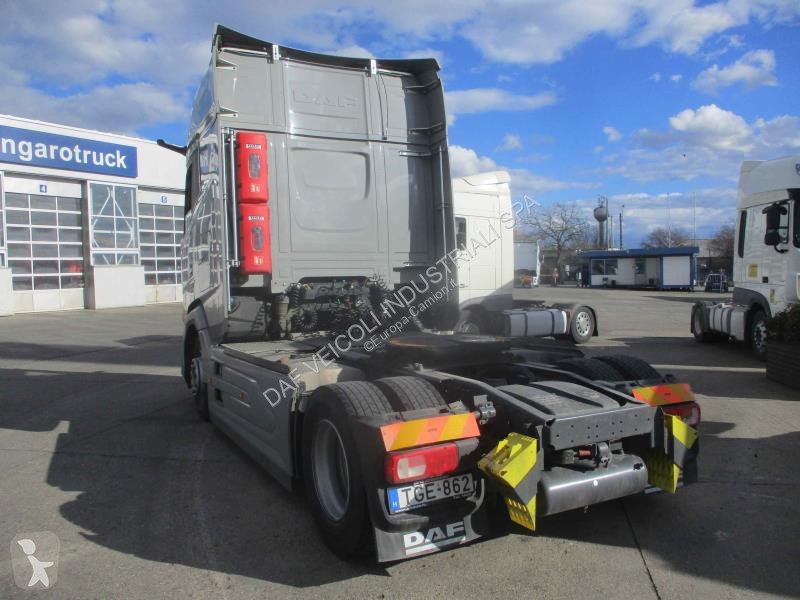 Tratores DAF + 530 FT 4X2