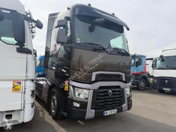 Tracteur Renault