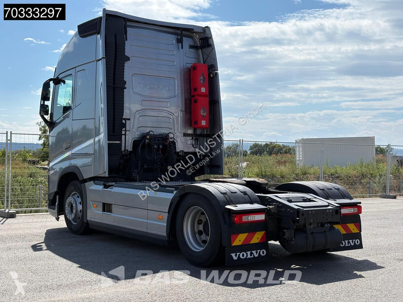 Cabeza tractora Volvo 500 4X2 XL 2x Tanks ADR...