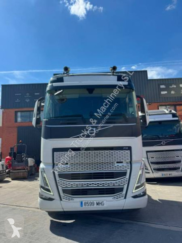 Cabeza tractora Volvo