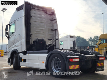 Cabeza tractora Volvo