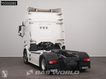 Cabeza tractora DAF
