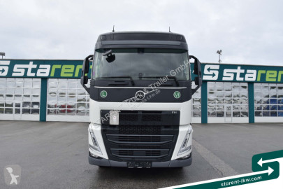 Cabeza tractora Volvo
