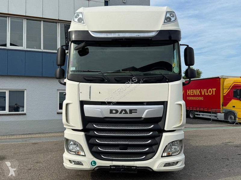 Trekker DAF XF  4X2 EURO 6 MEGA