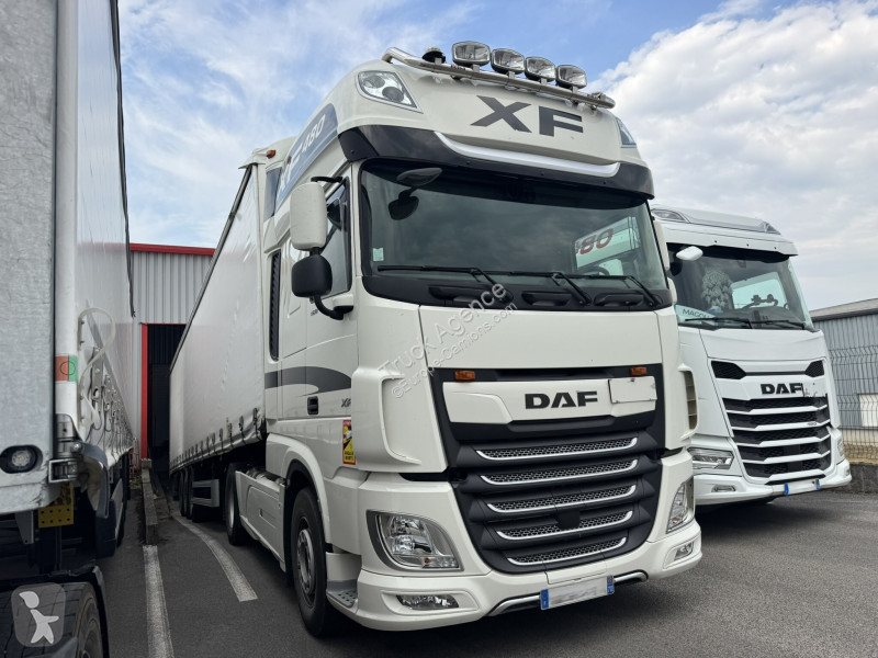Cabeza tractora DAF