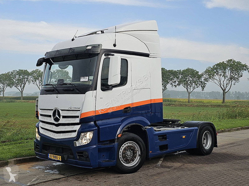 Trekker Mercedes ACTROS 1836