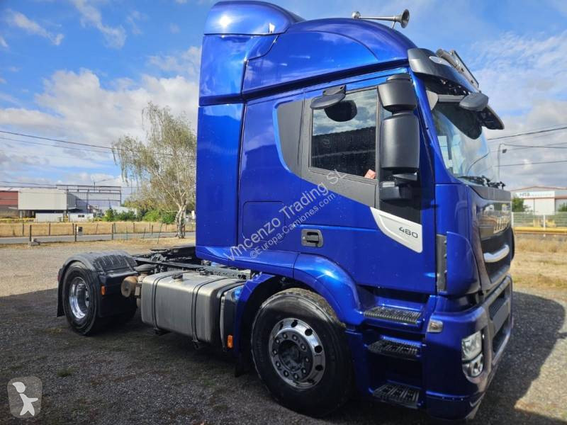 Cabeza tractora Iveco