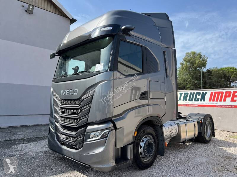 Cabeza tractora Iveco