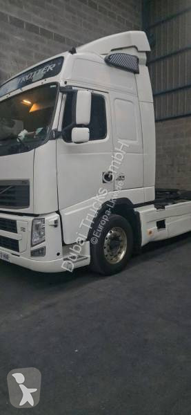 Cabeza tractora Volvo