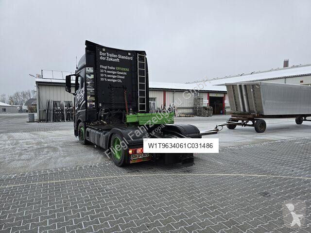 Cabeza tractora Mercedes 1851 LSnRL