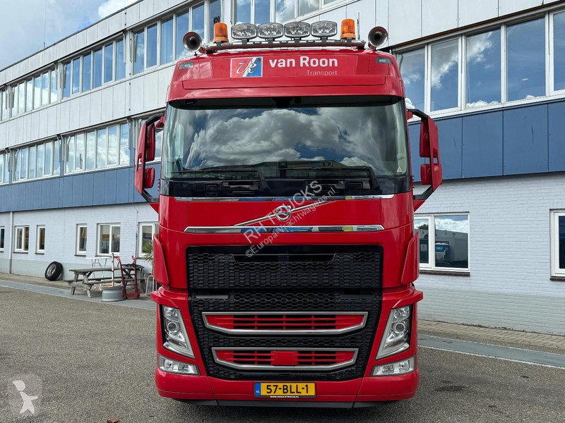 Cabeza tractora Volvo 6X2 EURO 6