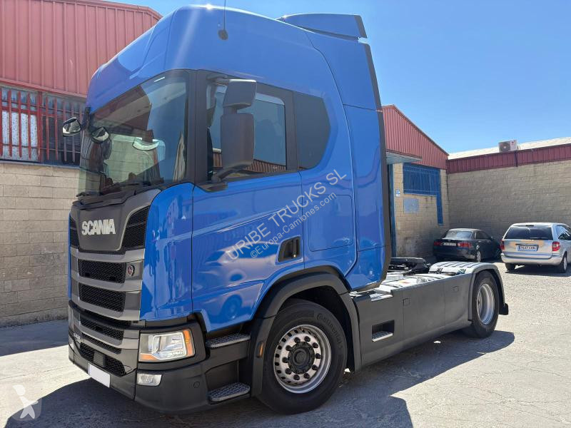 Cabeza tractora Scania