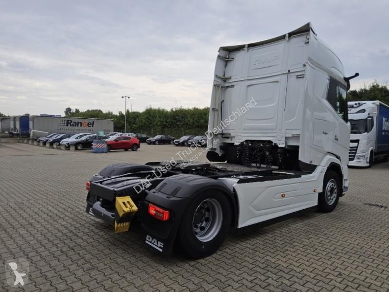 Cabeza tractora DAF + 530 FT 4X2