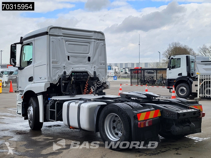 Cabeza tractora Mercedes 1843 4X2 ClassicSpace...