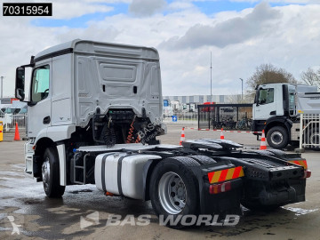 Cabeza tractora Mercedes