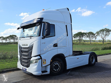 Iveco tractor unit