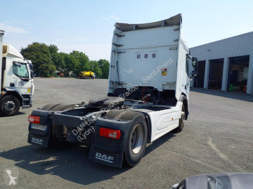 Cabeza tractora DAF