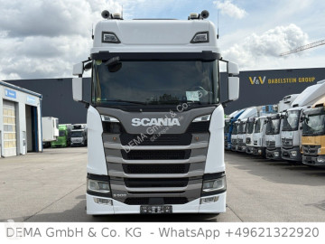Тягач супровід негабаритних вантажів Scania