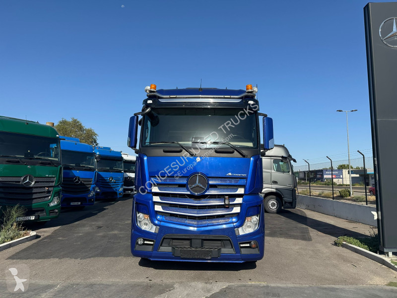 Cabeza tractora Mercedes  1851 LS