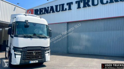 Cabeza tractora productos peligrosos / ADR Renault